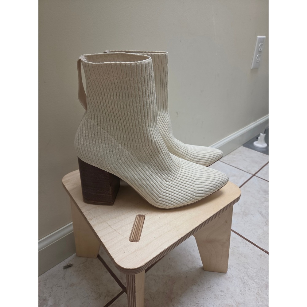 Steven New York Neta Cream Ribbed Knit Sock Boots Block Heel‎ Pointed Toe 7.5M